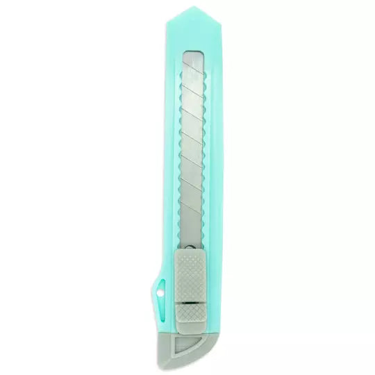 Cutter plastico 18 mm DELTA material pla stico
