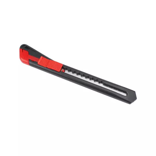 Cutter plástico santul de 13 cm de largo y navaja de 9mm